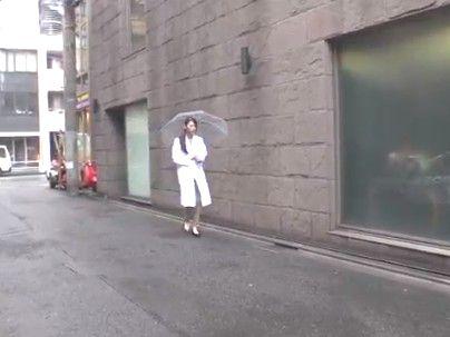 ＜素人ナンパ！＞町で見かけた上品な感じの薬剤師のお姉さんナンパされてエロ行為に持ち込んじゃう！！！！