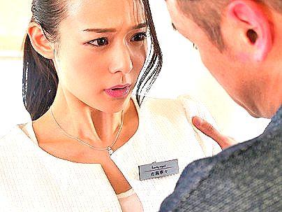 ＜吉高寧々！＞滅茶苦茶綺麗で美しい化粧品売り場のオネエサン！取引先の男にエロ行為になっちゃうゾ！