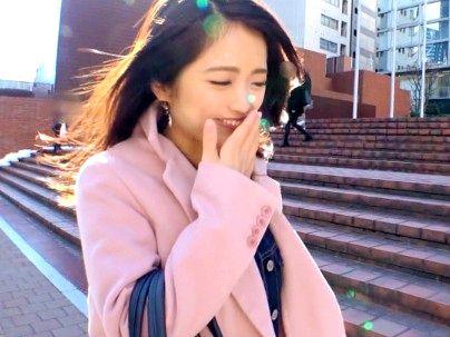 ＜映画館の受付！＞素人の上品な感じのお姉さんがエロ行為でもだえ感じちゃう無料エロ動画ｗｗｗ