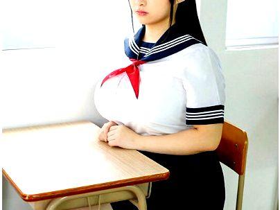 ＜実写化！＞「かわええ…シ、デケぇ…」クラスメイトの爆乳おっぱい女子！エロ行為が抜ける件！
