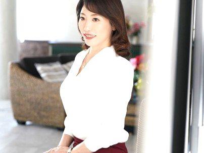 ＜初撮り＞上品な感じの現役生保レディ人妻が旦那に内緒でAV初撮りしちゃう！！！！