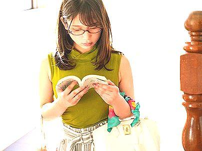 ＜桃園怜奈！＞「まじか？」隣の綺麗な奥さん人妻・・間違えて家に着て流れでエロ行為になるぞ！