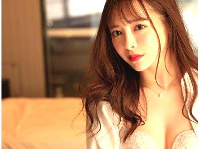 ＜出張先のホテル！＞スレンダー細見の上品な感じの美人女上司と相部屋になってえちえちしちゃう！！！！