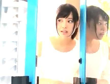 ＜マジックミラー号！＞ナニされても10分間声ガマンできたらエロ企画に挑戦しちゃう可愛い美少女が最後には・・・