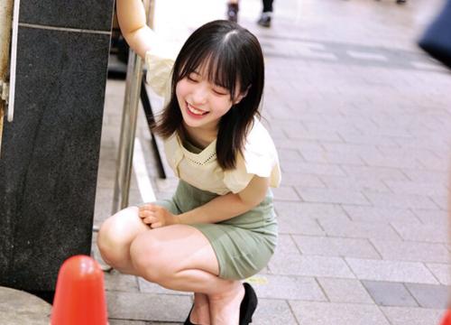 「アンッ…逝くぅ！」素人美少女のおまんこにバイブつけながら散歩デート！不意打ちで襲う刺激に何度もビクビク羞恥絶頂！