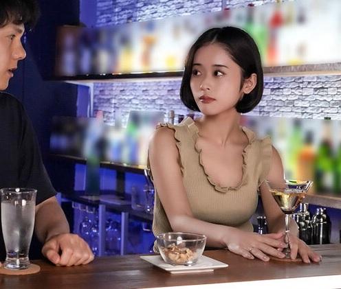 【パート主婦】若い大学生ｸﾝを酔った勢いで誘惑！『嘘…まだデキるの…？』絶倫デカチンで何度もイカされハメ狂うエロ巨乳妻！