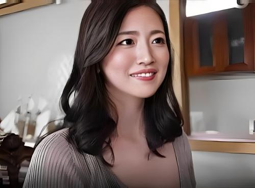 【義母】『私がシてあげよっか…？』妻が妊娠中で性欲を溜めた僕は…美人な義母の誘惑に負けて中出しSEXしてしまった…！