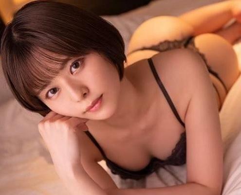 『どうせ襲えないでしょ？童貞くん♥』研修でクソ生意気な同僚女子と相部屋…バカにされた童貞男が暴走ピストンで無許可中出し