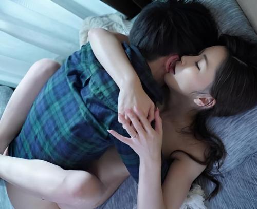【人妻】『いっぱい…中に出して…♥』エロ過ぎる美巨乳妻が隣の大学生を痴女誘惑…濃厚不倫SEXで中出しさせて絶頂する淫乱妻