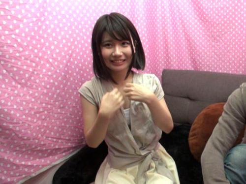 【素人ナンパ】『もうダメっ…またイっちゃうぅ♡』激カワ美少女がモテない男子のお悩み解決！連続ピストンでイキまくる美少女w