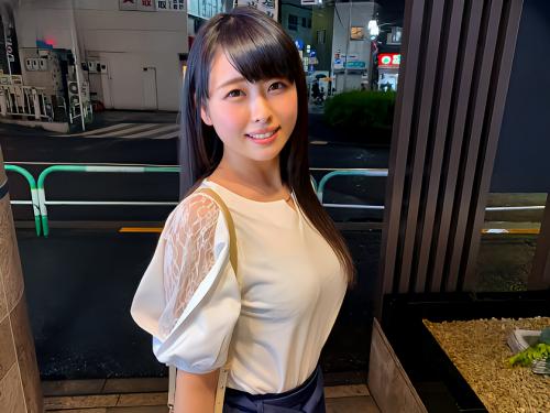 【素人ナンパ】美少女に喉奥イラマ！ホテルフロントで働くという清楚美人とマッチアプリでマッチング！