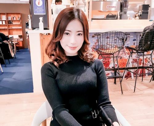 【人妻ナンパ】色白スレンダーなオナニー大好きな絶品極上セレブ妻（34）