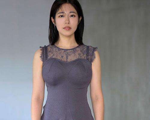 【人妻熟女】清楚な仮面を脱ぎ捨てて卑猥にオマンコを濡らす三十路妻！
