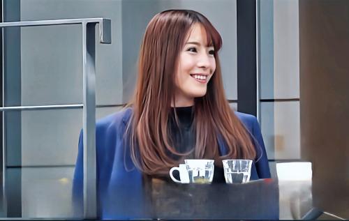 【人妻ナンパ】「高級住宅街に住む人妻は欲求不満が多い？」お子さんはまだ居ない30歳の素人ハイスペックセレブ妻！