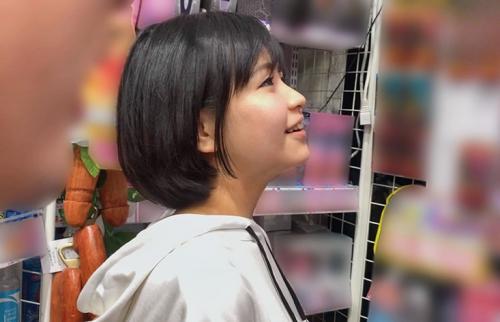 【素人ナンパ】マッチアプリでゲットしたショートボブで巨乳のエロい女の子！