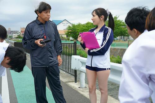 【輪姦レイプ】「お前らッ！先生をもっとイカせて差し上げろ！」温泉旅館で教え子達に犯された顧問教師！