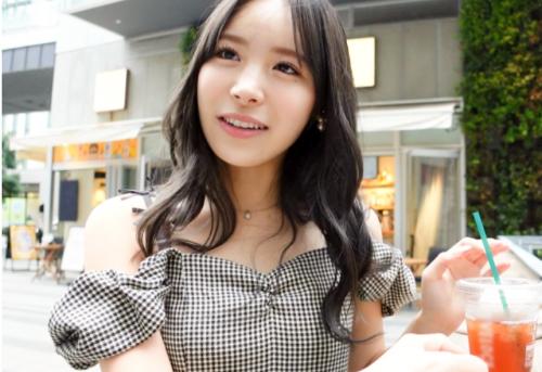 【素人】好きなプレイはフェラでご奉仕タイプ！美人で高嶺の花オーラが凄い美人コンカフェ嬢がエロモード全開！