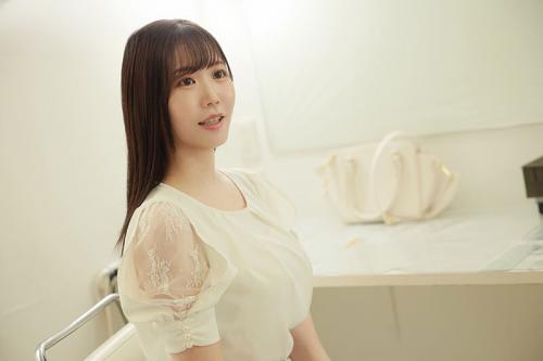 【人妻】旦那の勤務中にメンエスで働いているエロい清楚系巨乳妻！