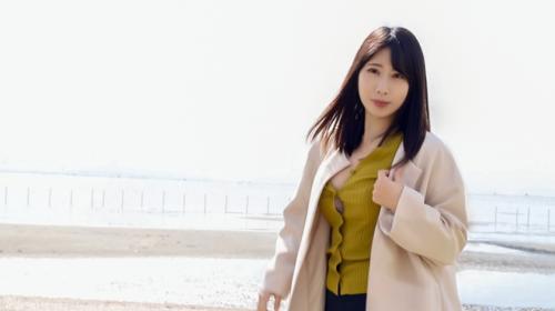 【素人】清楚でお淑やかな雰囲気の人妻さん（26）