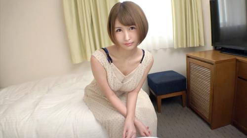 【素人】8頭身美女の高身長な元レースクイーンの人妻（28）