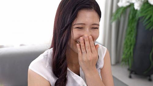 【人妻熟女】夫に内緒でやりまくっているボーイフレンドは外国人！