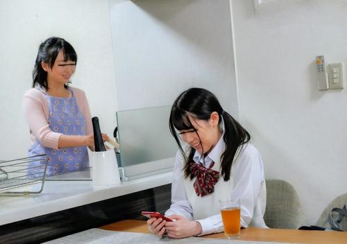 【母娘レイプ】「娘には手を出さないで！」娘を助けることもできずに鬼畜男たちに好き放題犯される母親