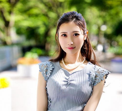 【素人×人妻】いろいろな男とハメまくっているらしい見た目清楚なドMな人妻