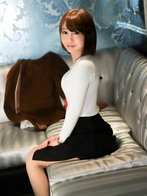 【人妻】「何かが足りない」とマンネリした生活を変えたいというエロい若妻