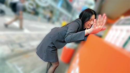 【屋外羞恥】「これ、何ですか？」 リモバイすら知らないIT系企業勤務OLさんにリモバイ装着。
