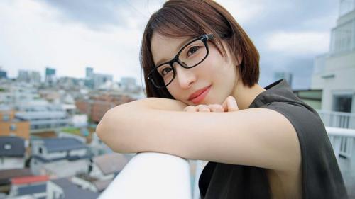 【人妻熟女】夫に内緒で名古屋からやって来た34歳のエロい巨乳妻！