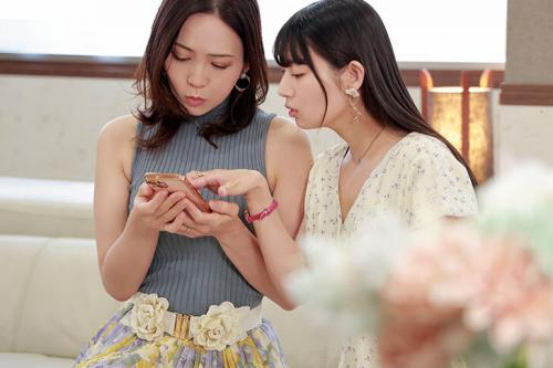 【人妻熟女】マッチングアプリで見つけた年下男をオナペットにする人妻！