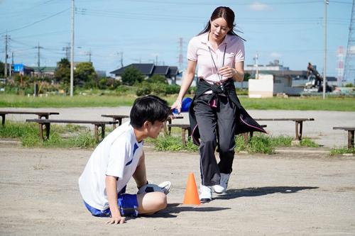 【女教師】「こんなにエロかったなんて・・」ボクだけが知ってしまった憧れの女教師の裏の顔！