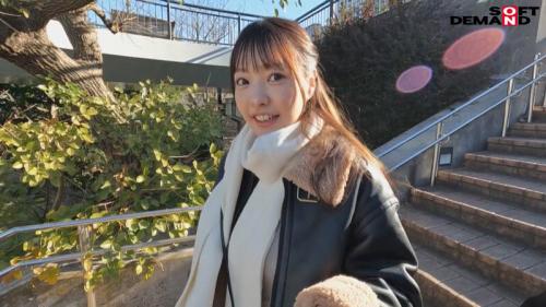【本物人妻】「生で挿れたい…」最高の快楽にのめり込んでいく童顔の奥さん！