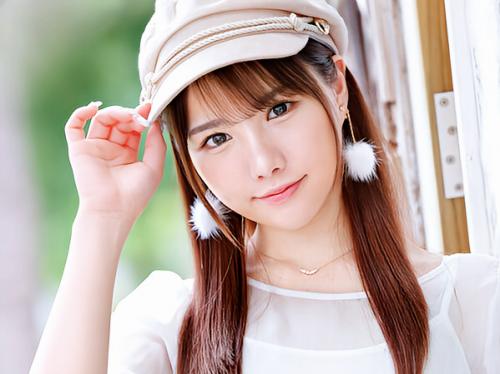 【美少女】「かわい過ぎて見た瞬間ホレる！」アイドル級のロリ顔面に小粒な敏感乳首のスレンダー美少女！