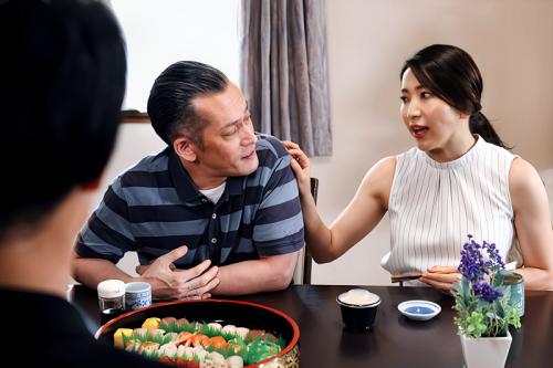 【ながえスタイル】酒を飲むとトラブルを起こす常習犯の酒乱な義弟に強引に犯された人妻！