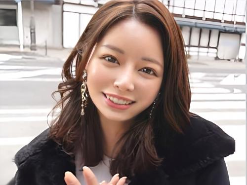 【※流出】不倫妻の個人撮影ハメ撮りｗ公衆トイレで主観フェラする黒パンスト美人若妻が巨根で連続痙攣エロ動画♡巨乳人妻NTR