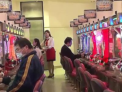 【レイプ】勤務中の美女を犯す！タイツを引き裂き激しい指技で絶頂させ無防備な状態で残酷な交わりを強要ｗｗｗ