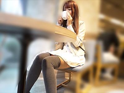 ＜騎乗位×木下ひまり＞目を奪うスリムな美女街の喧騒を離れホテルで繰り広げる情熱プレイをお見逃しなく！豪快さ満載ｗｗｗ