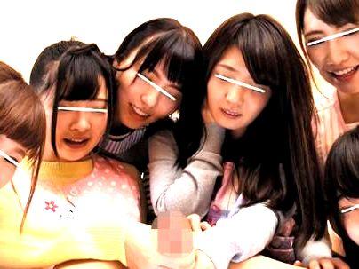 ＜保育士！＞エッロイ体のデカオッパイ保育士さん！欲求不満でエロ行為しちゃうぞ！