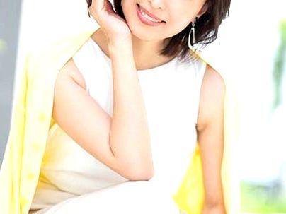 ≪美女美容家≫【色気半端ないって！】上品な感じの美女美容師！エロ行為たまんね～ぞ(アダルト動画)
