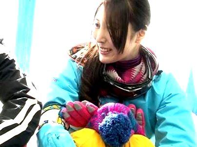 ≪マジックミラー号≫【彼氏ですよ…♡】雪山で彼持ち女子ゲッツ！MM号で勿論NTRファックに持ち込まれちゃうぞ！