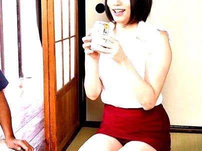 ≪痴女≫【ｈしたいです…♡】淫乱欲求不満の人妻！旦那の田舎で痴女行為やっちゃうぞ(無料エロ動画)