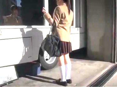 ＜マジックミラー号！＞ポニーテールの可愛い美少女がＭＭ号でエロ行為になっちゃうぞ！！！！