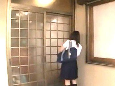 ＜キメセクファック＞ヤバいだろ！通販で買って親にバレないようにぶっ飛びファックシチャウスレンダー細身のカワイ子ちゃん！！