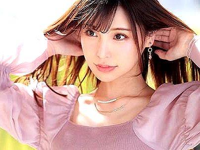 ＜Ｓ級！＞スリムな体のスレンダーカワイ子ちゃん美女！ＡＶ初撮り決めちゃうぞ！