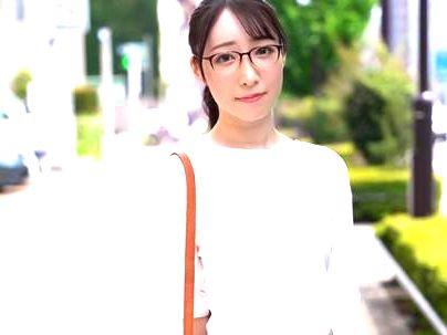 ≪エステ≫【恥ずかしい…】清楚系スリムな体のスレンダー素人！無料エステでなし崩し的エロ行為に！