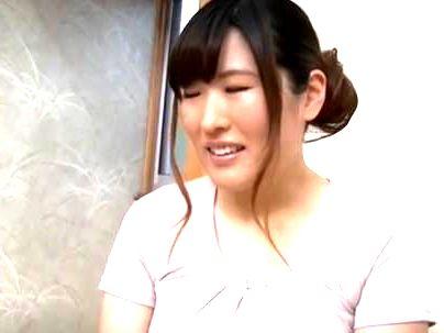 ≪巨乳≫【え、これからですか？…！】グラマラスエロい体ヒトヅマ！温泉地で浮氣ネトラレ行為に発展シチャウゾ！