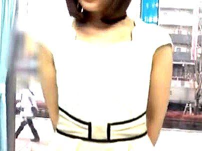 ≪マジックミラー号≫【私ですか？】清楚系美人奥さん！チェリー君筆おろしシテクレチャウ(無料エロ動画)