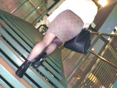 ＜ＳＳＳ級レベル！＞エステサロンで働いてる極上美女お姉さんゲットしてエロ行為に持ち込むｗｗｗｗ