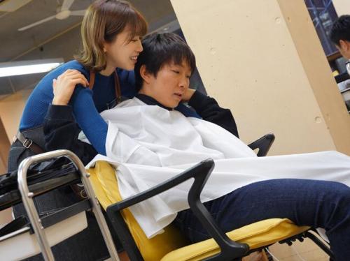 【黒川すみれ】夫婦経営の美容室で店内セックス！スレンダー美人妻に中出しせがまれハーレム！
